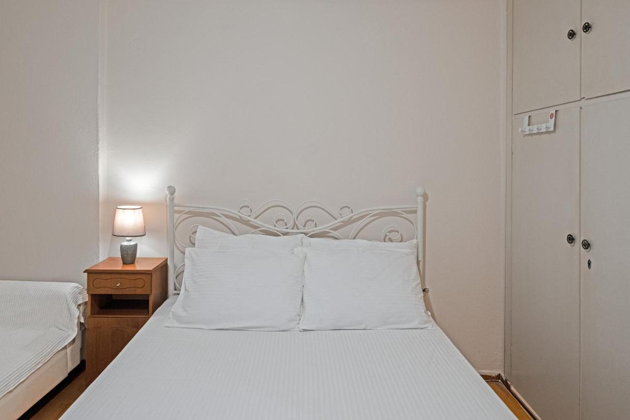 Serenity & Cozy Apartment Kalamata Extérieur photo