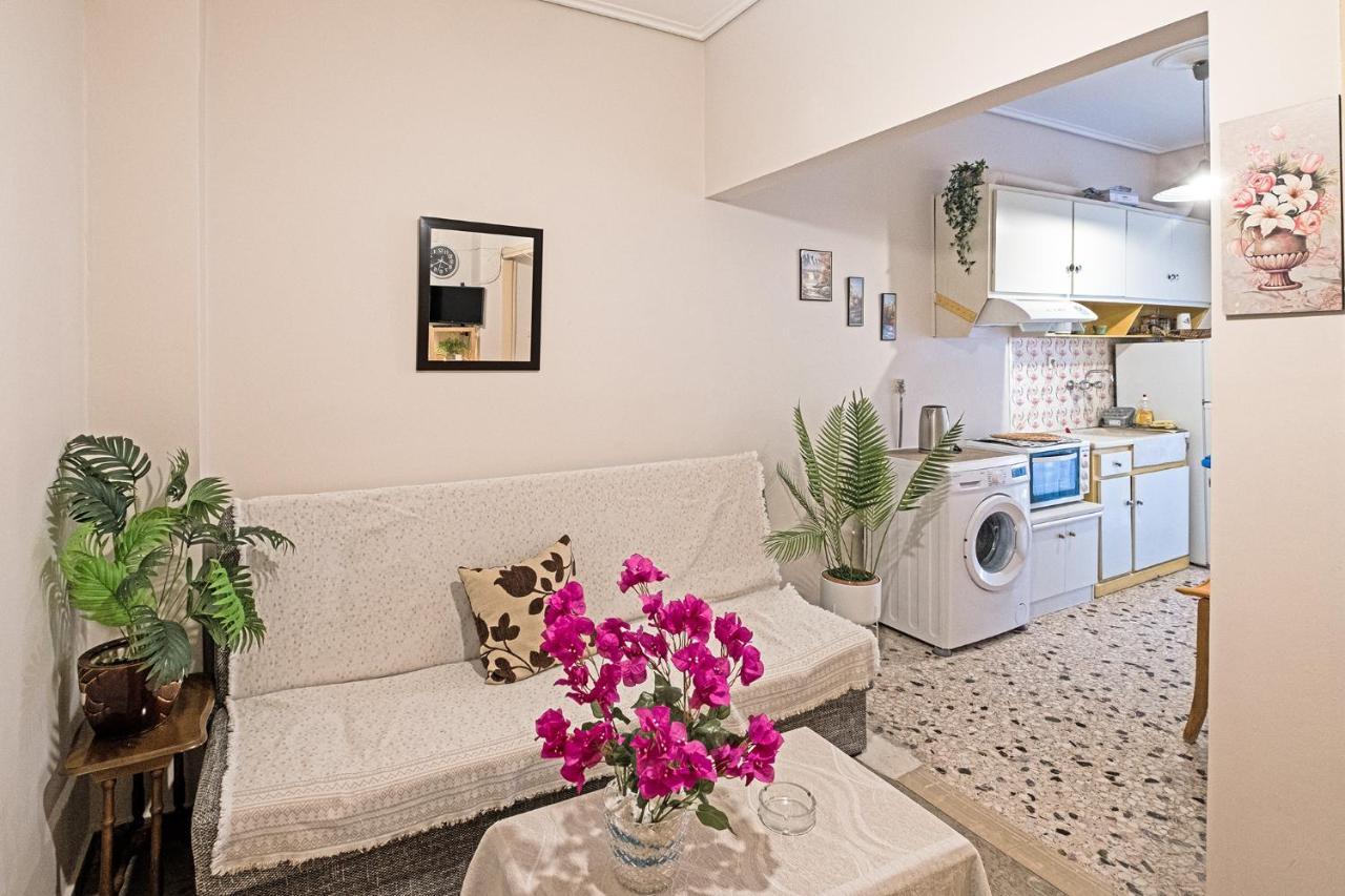 Serenity & Cozy Apartment Kalamata Extérieur photo